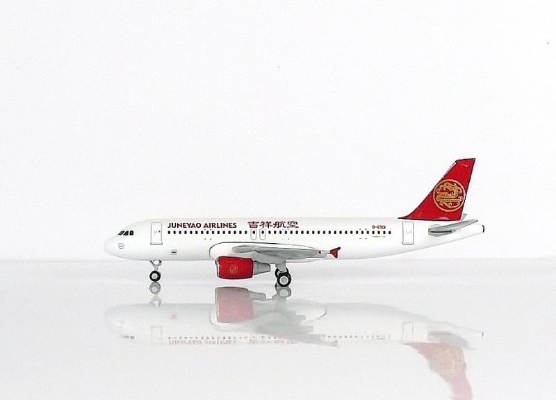 SKY500 Juneyao Airlines Airbus A320 1:500 White Registration B-6901 