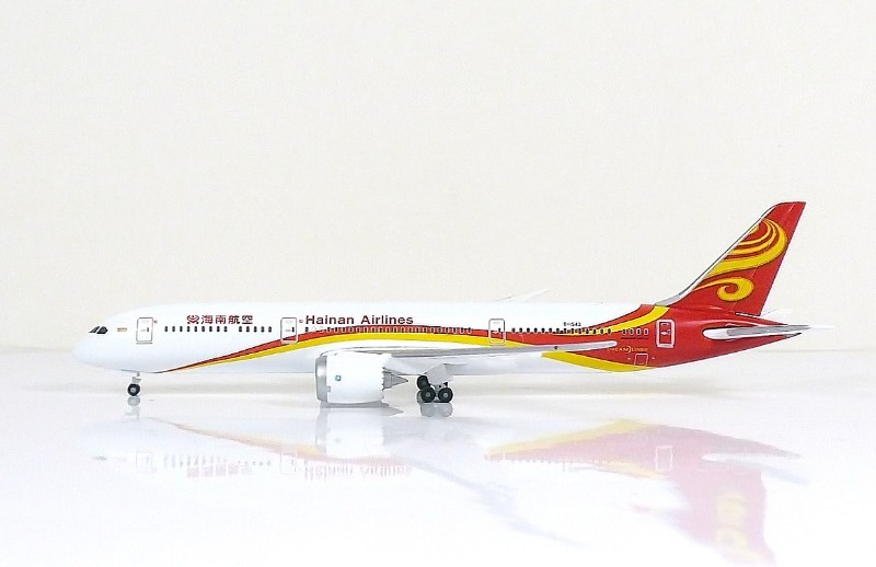 SKY500 Hainan Airlines Boeing 787-9 Dreamliner 1:500 Registration B-1543