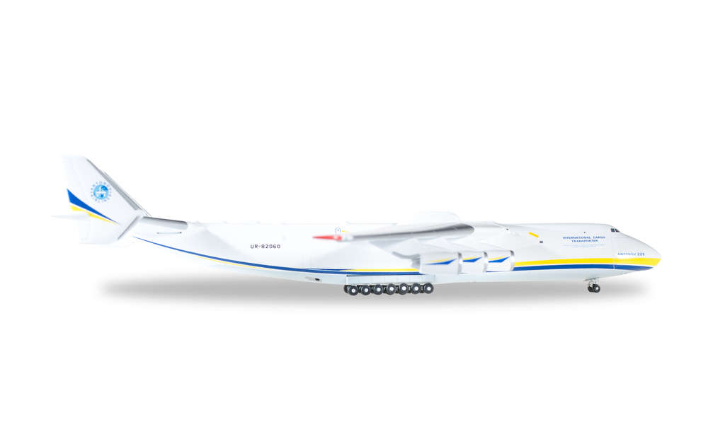 Herpa Wings Antonov Airlines AN-225 1:500 "Mriya" Registration UR-82060