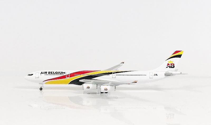 SKY500 Air Belgium Airbus A340-300 1:500 Registration OO-ABA